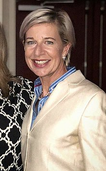 How tall is Katie Hopkins?